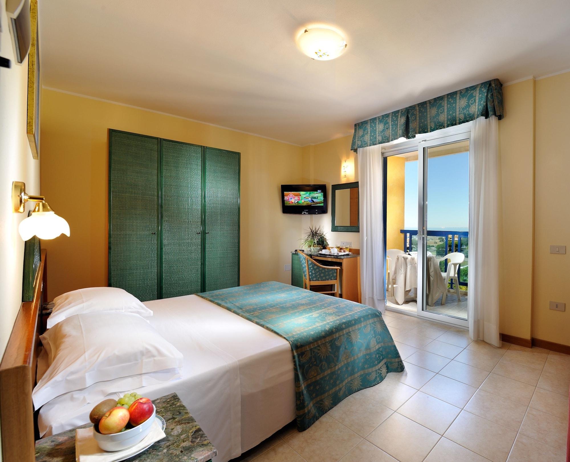 Hotel Bellevue Bibione Eksteriør billede