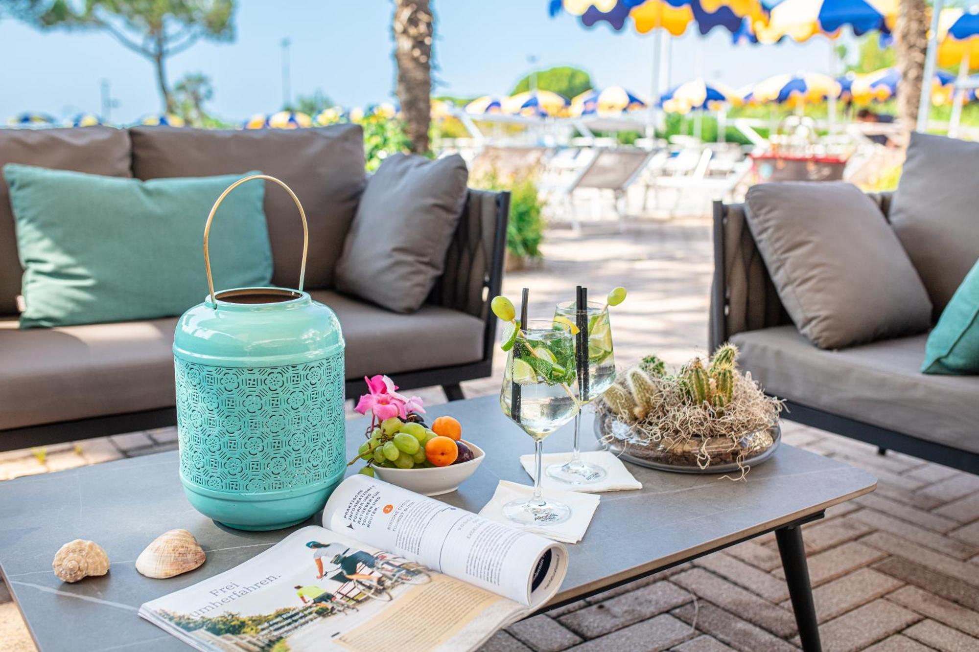 Hotel Bellevue Bibione Eksteriør billede