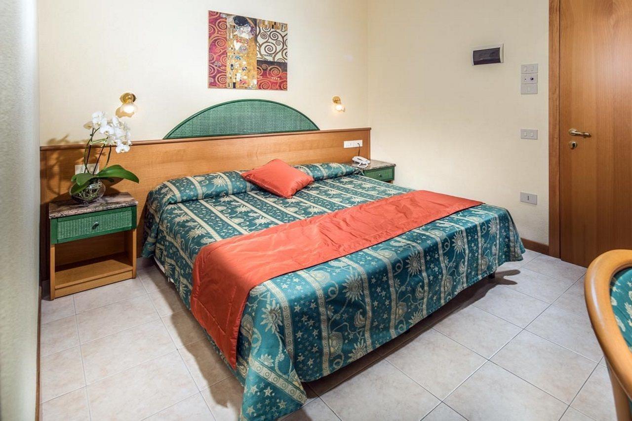 Hotel Bellevue Bibione Eksteriør billede