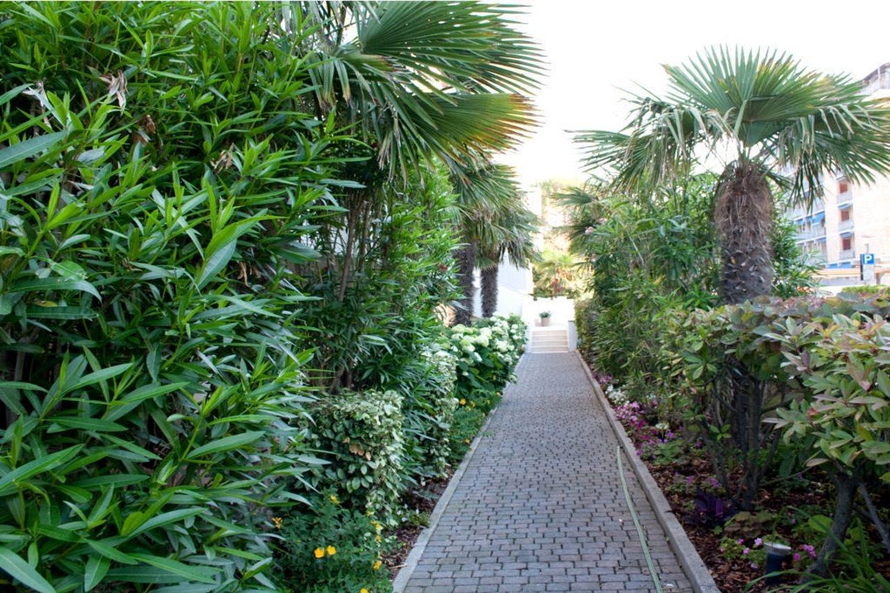 Hotel Bellevue Bibione Eksteriør billede